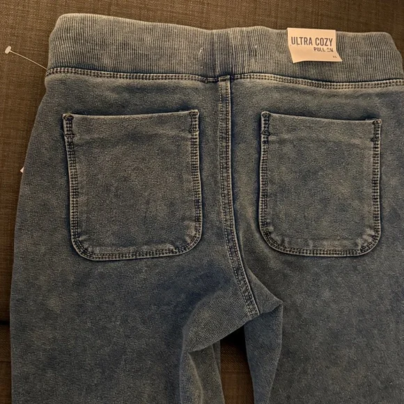 Vanilla star Ultra Cozy Stylish flared Blue Women's Jeans - Picture 5 of 6